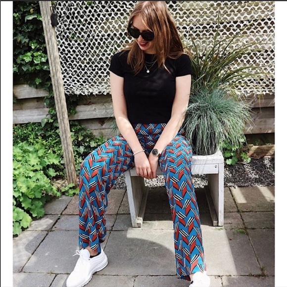 ZARA Geometric Print Pants - Picture 3 of 4
